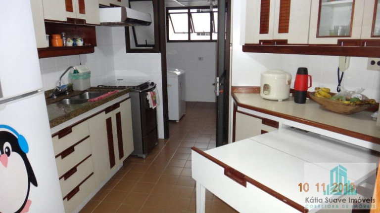 Imagem Apartamento com 3 Quartos à Venda, 176 m² em Pitangueiras - Guarujá