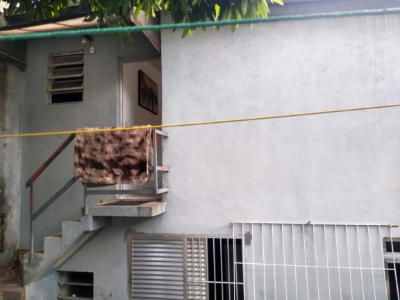 Imagem Casa com 1 Quarto à Venda, 300 m² em Parque Novo Oratório - Santo André