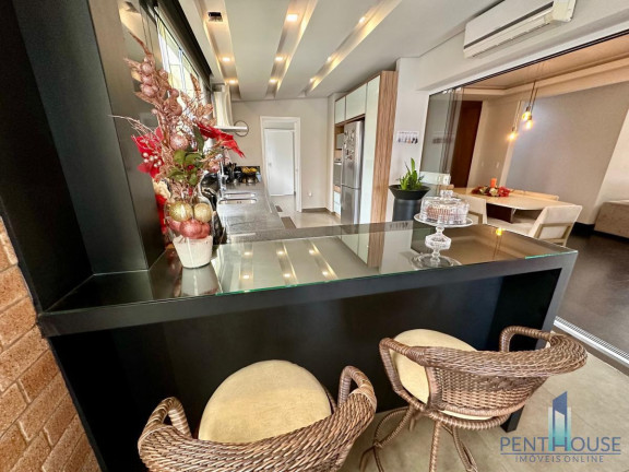Imagem Apartamento com 3 Quartos à Venda, 209 m² em Centro - Balneário Camboriú Imagem Apartamento com 3 Quartos à Venda, 209 m² em Centro - Balneário Camboriú