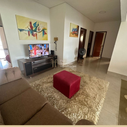 Imagem Casa com 3 Quartos à Venda, 190 m² em Jardim Jockey Club - Cuiabá Imagem Casa com 3 Quartos à Venda, 190 m² em Jardim Jockey Club - Cuiabá
