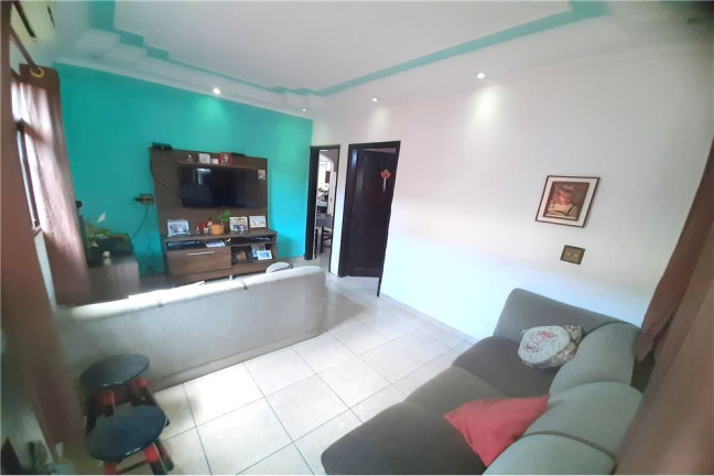 Casa com 3 Quartos à Venda, 179 m² em Vila Nova - Cubatão