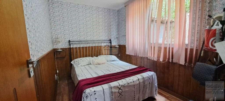Imagem Casa com 5 Quartos à Venda, 240 m² em Araras - Teresópolis Imagem Casa com 5 Quartos à Venda, 240 m² em Araras - Teresópolis