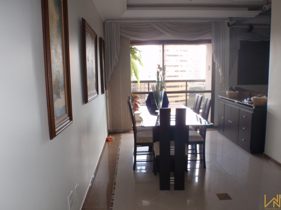 Imagem Imóvel com 3 Quartos à Venda, 165 m² em Cambuí - Campinas Imagem Imóvel com 3 Quartos à Venda, 165 m² em Cambuí - Campinas
