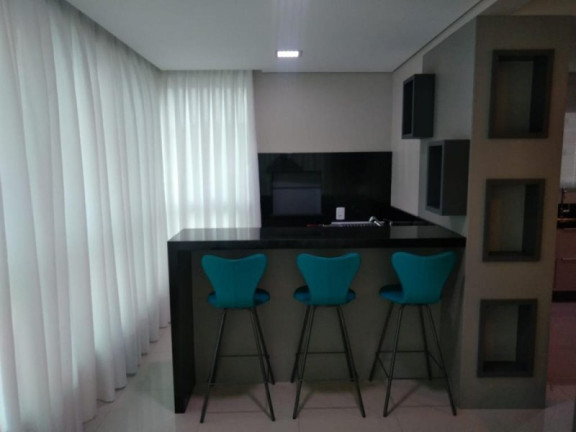 Imagem Imóvel com 3 Quartos à Venda, 115 m² em Centro - Balneário Camboriú