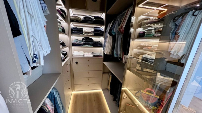 Imagem Apartamento com 4 Quartos à Venda, 316 m² em Centro - Balneário Camboriú Imagem Apartamento com 4 Quartos à Venda, 316 m² em Centro - Balneário Camboriú