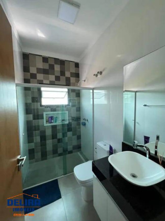 Imagem Casa com 3 Quartos à Venda, 248 m² em Corumbá (terra Preta) - Mairiporã Imagem Casa com 3 Quartos à Venda, 248 m² em Corumbá (terra Preta) - Mairiporã