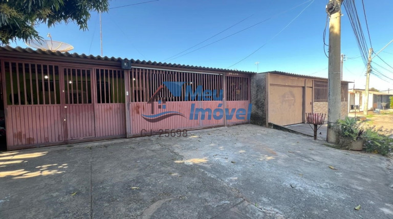 Imagem Casa com 3 Quartos à Venda, 150 m² em Recanto Das Emas - Brasília Imagem Casa com 3 Quartos à Venda, 150 m² em Recanto Das Emas - Brasília