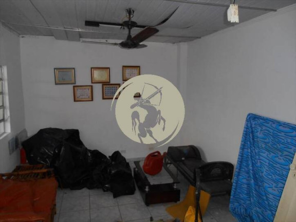 Imagem Casa com 7 Quartos à Venda, 200 m² em Marape - Santos