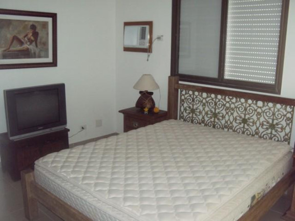 Imagem Apartamento com 4 Quartos à Venda, 240 m² em Pitangueiras - Guarujá