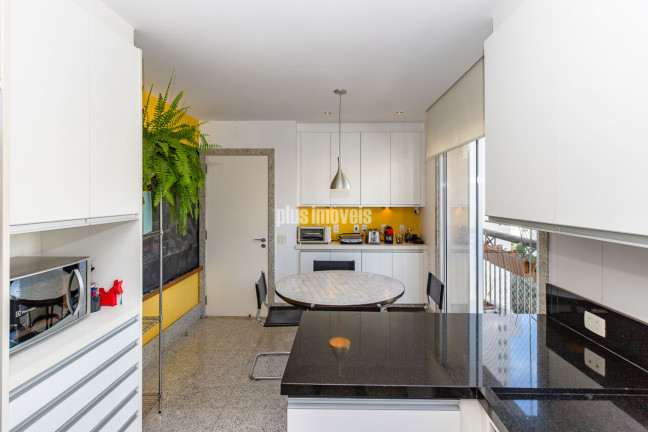 Imagem Apartamento com 4 Quartos à Venda, 315 m² em Moema - São Paulo Imagem Apartamento com 4 Quartos à Venda, 315 m² em Moema - São Paulo