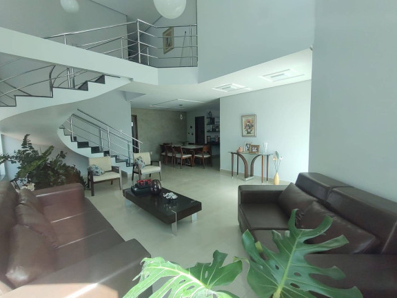 Imagem Casa de Condomínio com 4 Quartos à Venda, 280 m² em Jardins Madri - Goiânia Imagem Casa de Condomínio com 4 Quartos à Venda, 280 m² em Jardins Madri - Goiânia