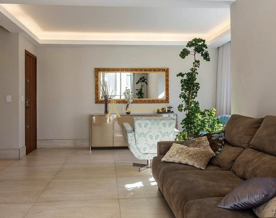 Imagem Imóvel com 4 Quartos à Venda, 260 m² em Cidade Jardim - Belo Horizonte