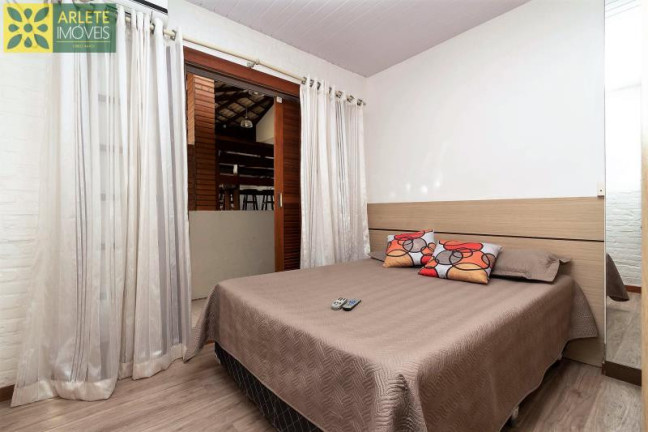 Imagem Casa com 3 Quartos para Alugar ou Temporada, 120 m² em Centro - Porto Belo Imagem Casa com 3 Quartos para Alugar ou Temporada, 120 m² em Centro - Porto Belo
