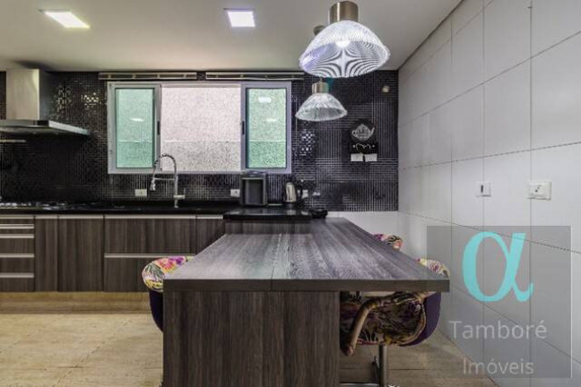 Imagem Casa com 4 Quartos à Venda, 300 m² em Alphaville - Santana De Parnaíba Imagem Casa com 4 Quartos à Venda, 300 m² em Alphaville - Santana De Parnaíba
