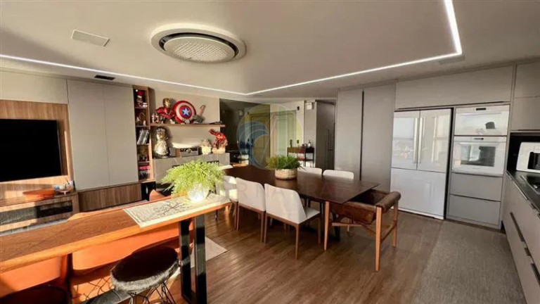 Imagem Apartamento com 3 Quartos à Venda, 184 m² em Centro - Balneário Camboriú