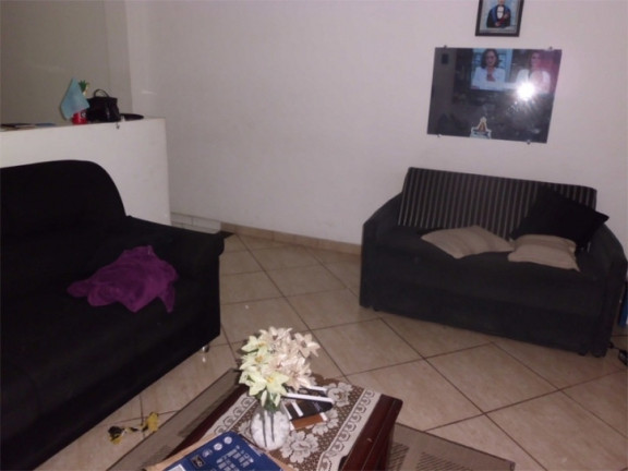 Imagem Casa com 2 Quartos à Venda, 200 m² em Stº Antº Da Boa Vista - Jacareí Imagem Casa com 2 Quartos à Venda, 200 m² em Stº Antº Da Boa Vista - Jacareí