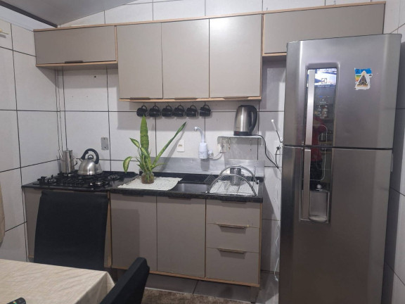 Imagem Casa com 4 Quartos à Venda, 300 m² em Centro - Balneário Barra Do Sul Imagem Casa com 4 Quartos à Venda, 300 m² em Centro - Balneário Barra Do Sul