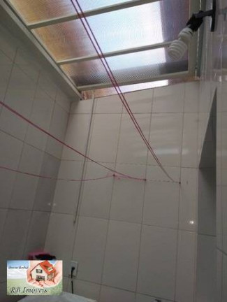 Imagem Casa com 2 Quartos à Venda, 69 m² em Jardim Santo André - Santo André