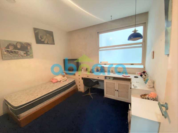 Imagem Apartamento com 4 Quartos à Venda, 235 m² em Copacabana - Rio De Janeiro Imagem Apartamento com 4 Quartos à Venda, 235 m² em Copacabana - Rio De Janeiro