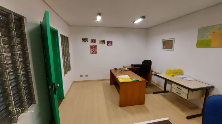 Imagem Sobrado com 3 Quartos à Venda, 200 m² em Jardim Aeroporto - São Paulo