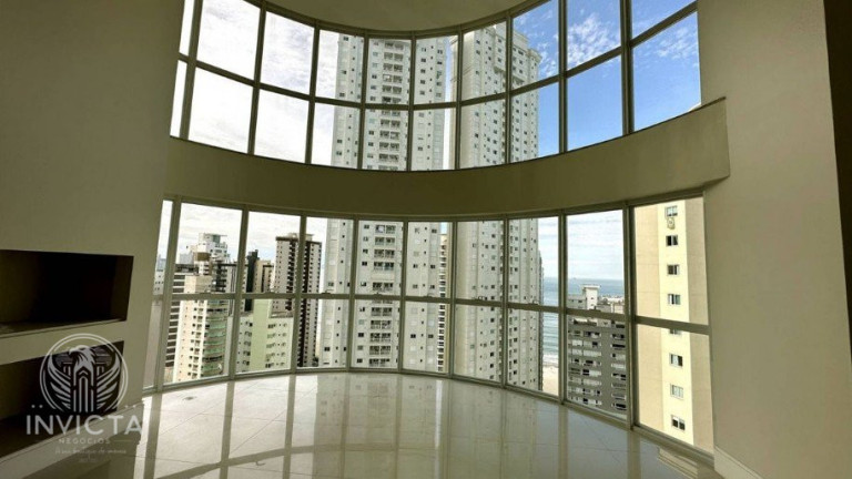 Imagem Apartamento com 4 Quartos à Venda, 240 m² em Centro - Balneário Camboriú Imagem Apartamento com 4 Quartos à Venda, 240 m² em Centro - Balneário Camboriú