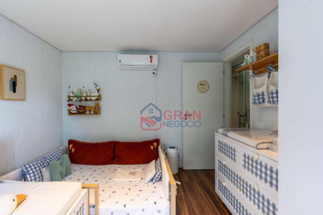 Imagem Sobrado com 3 Quartos à Venda, 320 m² em Campo Comprido - Curitiba Imagem Sobrado com 3 Quartos à Venda, 320 m² em Campo Comprido - Curitiba