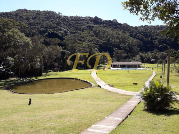 Imagem Chácara com 4 Quartos à Venda, 32.000 m² em Pirucaia - Mairiporã Imagem Chácara com 4 Quartos à Venda, 32.000 m² em Pirucaia - Mairiporã
