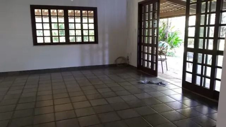 Imagem Casa com 5 Quartos à Venda, 350 m² em Jauá 	 - Camaçari