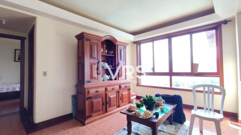 Imagem Casa com 6 Quartos à Venda, 423 m² em Iucas - Teresópolis Imagem Casa com 6 Quartos à Venda, 423 m² em Iucas - Teresópolis