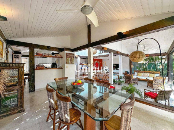 Imagem Casa com 6 Quartos à Venda, 317 m² em Manguinhos - Armação Dos Búzios Imagem Casa com 6 Quartos à Venda, 317 m² em Manguinhos - Armação Dos Búzios