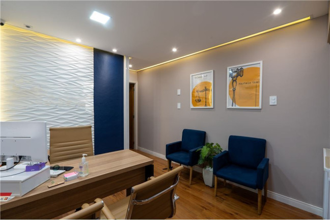 Sala Comercial à Venda, 82 m² em Vila Municipal - Jundiai