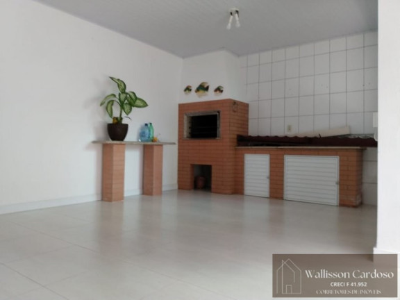 Imagem Casa com 3 Quartos à Venda, 175 m² em Areias - Camboriú