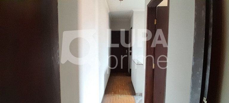 Imagem Casa com 3 Quartos à Venda, 147 m² em Jardim Guanca - São Paulo Imagem Casa com 3 Quartos à Venda, 147 m² em Jardim Guanca - São Paulo