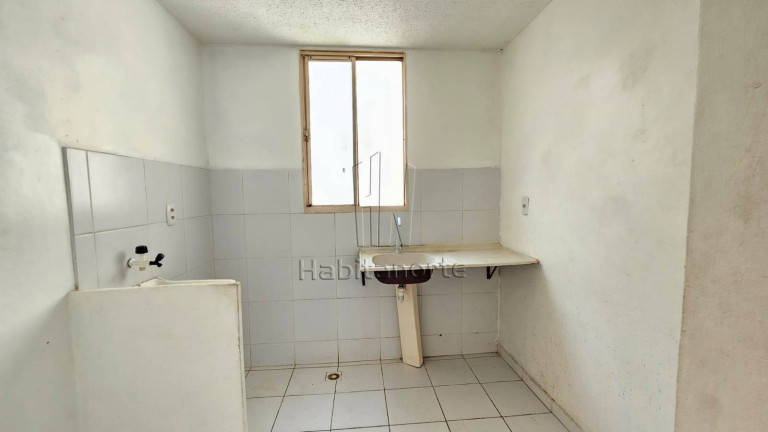 Imagem Apartamento com 2 Quartos para Alugar, 46 m² em Tarumã - Manaus