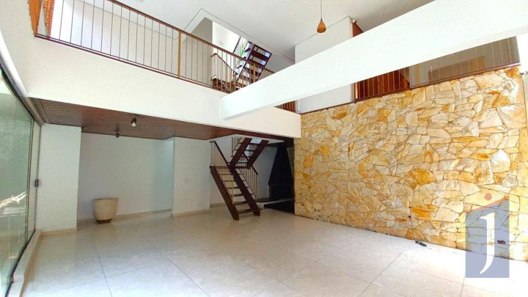 Imagem Casa com 3 Quartos à Venda, 280 m² em Chácara Klabin - São Paulo Imagem Casa com 3 Quartos à Venda, 280 m² em Chácara Klabin - São Paulo