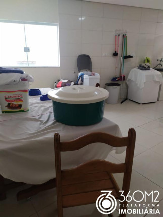 Imagem Casa com 3 Quartos à Venda, 252 m² em Jardim Marek - Santo André Imagem Casa com 3 Quartos à Venda, 252 m² em Jardim Marek - Santo André