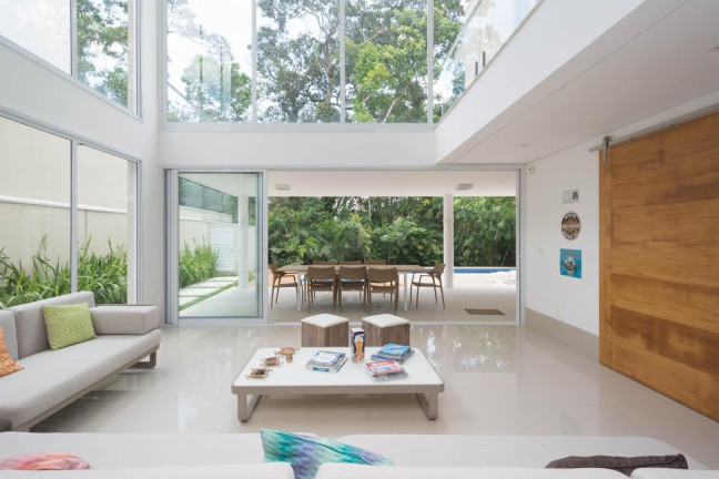 Imagem Casa com 4 Quartos à Venda, 360 m² em Riviera Módulo 24 - Bertioga