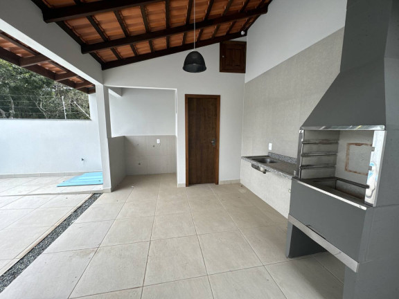 Imagem Casa com 3 Quartos à Venda, 102 m² em Barra Velha Imagem Casa com 3 Quartos à Venda, 102 m² em Barra Velha
