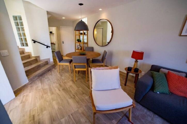 Imagem Sobrado com 3 Quartos à Venda, 107 m² em Jardim Califórnia - Taubaté Imagem Sobrado com 3 Quartos à Venda, 107 m² em Jardim Califórnia - Taubaté