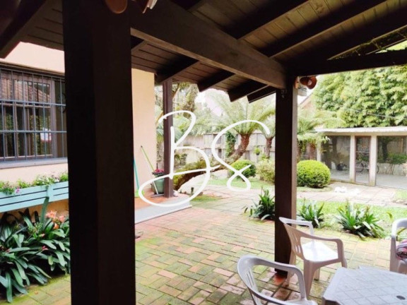 Imagem Casa com 4 Quartos à Venda, 810 m² em Vila Suzana - Canela