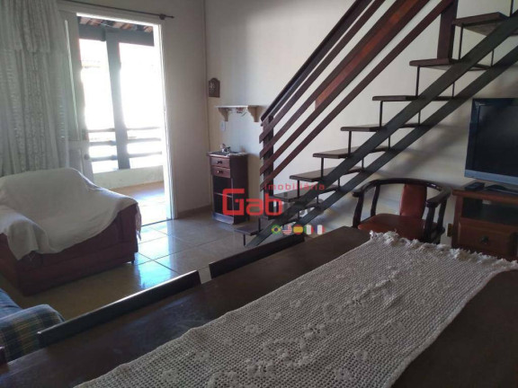 Imagem Casa com 2 Quartos à Venda, 70 m² em Peró - Cabo Frio