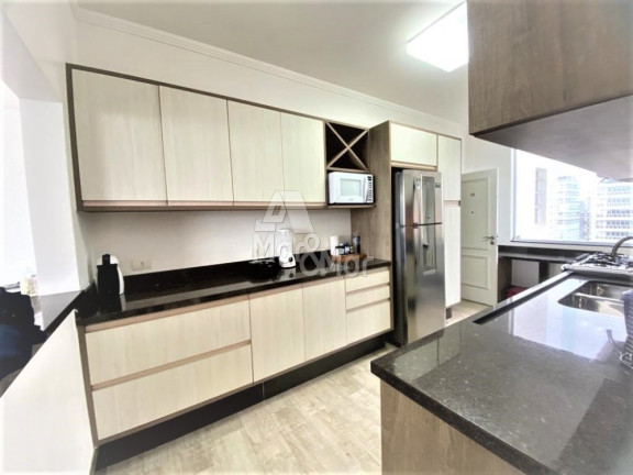 Imagem Apartamento com 3 Quartos à Venda, 155 m² em Pitangueiras - Guarujá