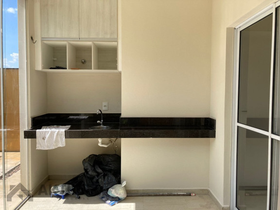Imagem Casa de Condomínio com 3 Quartos à Venda, 100 m² em Chácara Ondas Verdes - Cotia Imagem Casa de Condomínio com 3 Quartos à Venda, 100 m² em Chácara Ondas Verdes - Cotia