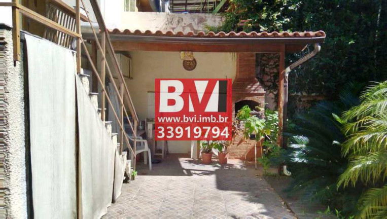 Imagem Casa com 3 Quartos à Venda, 140 m² em Irajá - Rio De Janeiro Imagem Casa com 3 Quartos à Venda, 140 m² em Irajá - Rio De Janeiro