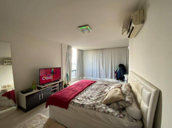 Imagem Apartamento com 3 Quartos à Venda, 275 m² em Vila Valqueire - Rio De Janeiro Imagem Apartamento com 3 Quartos à Venda, 275 m² em Vila Valqueire - Rio De Janeiro