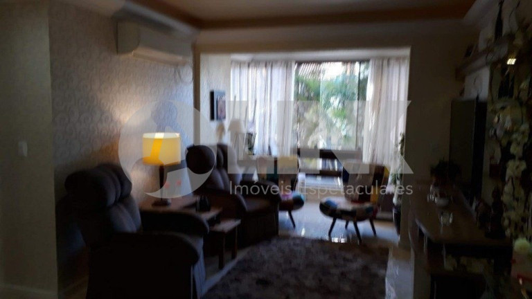 Imagem Apartamento com 3 Quartos à Venda, 109 m² em Jardim Itu - Porto Alegre Imagem Apartamento com 3 Quartos à Venda, 109 m² em Jardim Itu - Porto Alegre