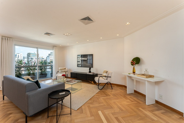Imagem Apartamento com 2 Quartos à Venda, 143 m² em Itaim Bibi - São Paulo