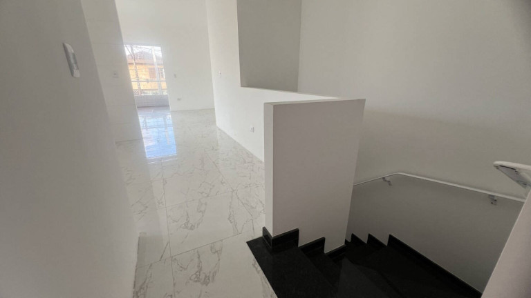 Imagem Casa com 3 Quartos à Venda, 135 m² em Marapé - Santos Imagem Casa com 3 Quartos à Venda, 135 m² em Marapé - Santos