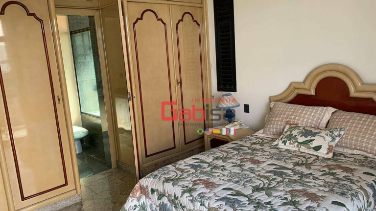 Imagem Apartamento com 3 Quartos à Venda, 251 m² em Vila Nova - Cabo Frio