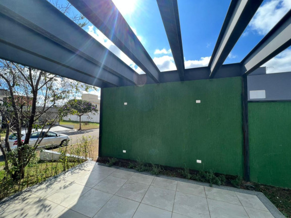 Casa com 4 Quartos à Venda, 310 m² em Piracangaguá - Taubaté